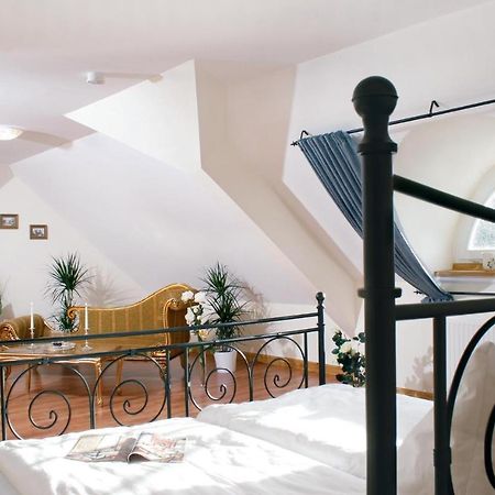 Herrenhaus Luebbenow Екстер'єр фото