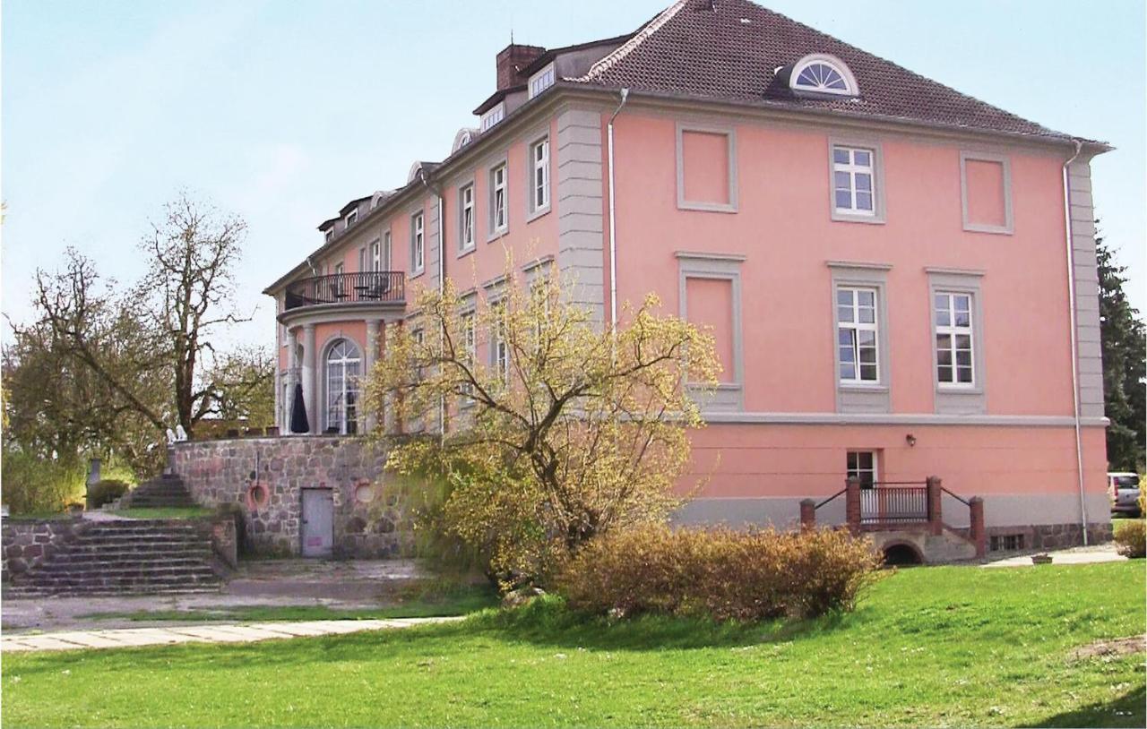Herrenhaus Luebbenow Екстер'єр фото