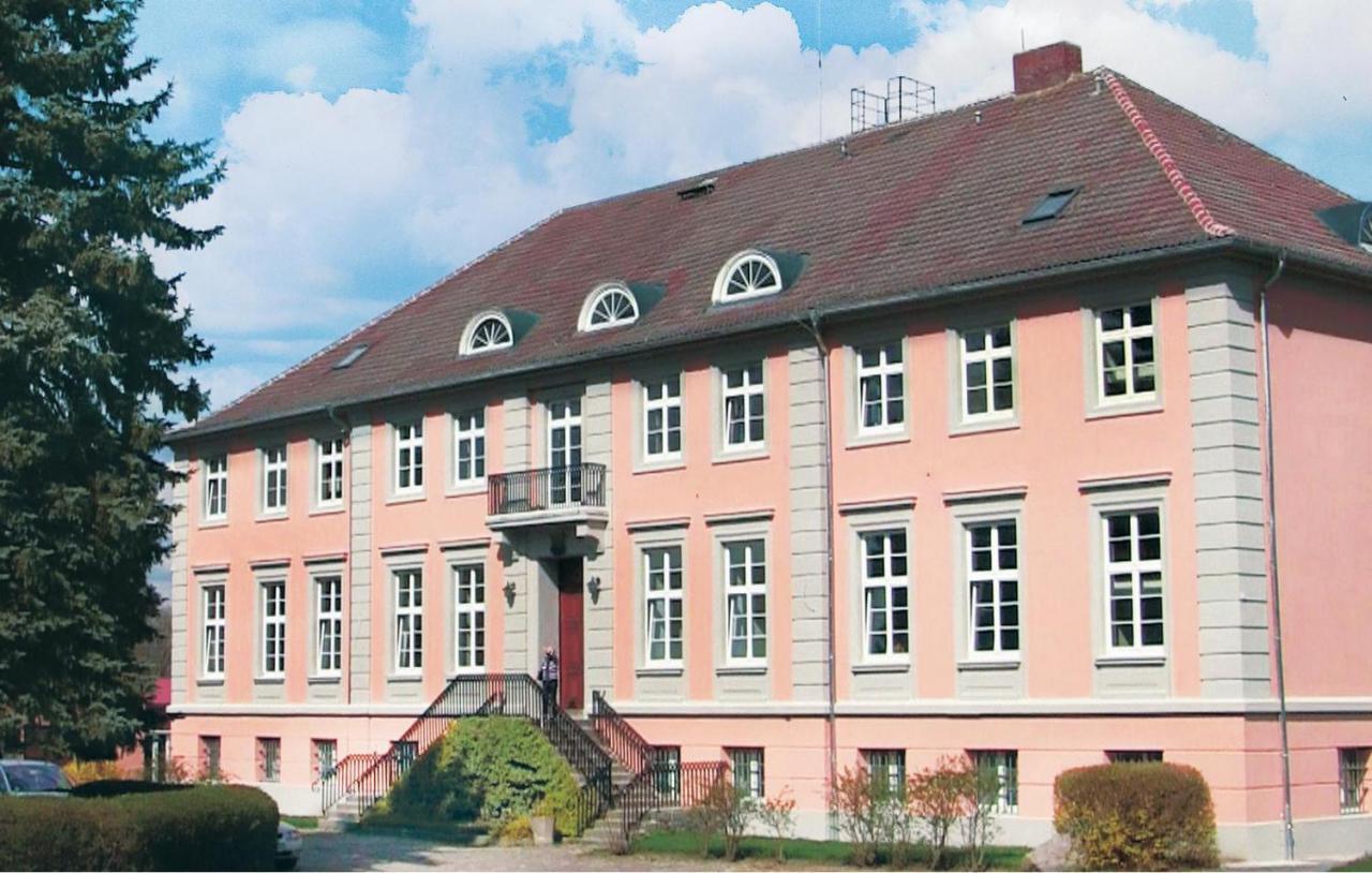 Herrenhaus Luebbenow Екстер'єр фото