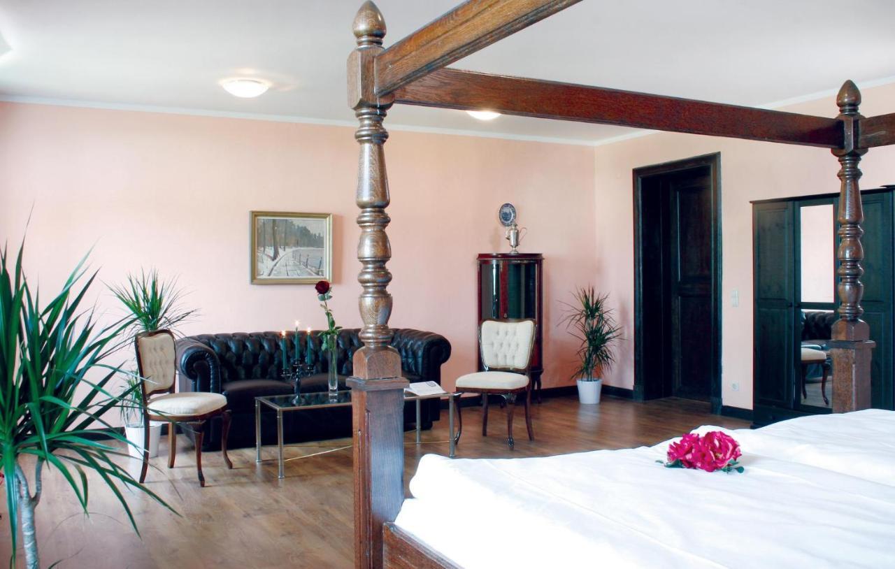 Herrenhaus Luebbenow Екстер'єр фото