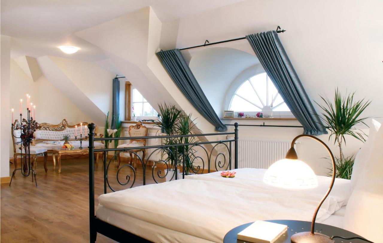 Herrenhaus Luebbenow Екстер'єр фото